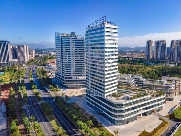 上饶市建筑科技产业园-总部经济园（地下室、2-4楼）